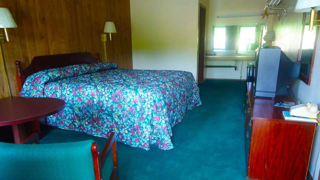 Green Valley Motel Winston Salem Номер фото